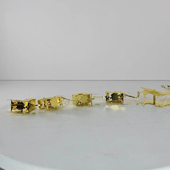 Oriental Trading Company Reindeer Noel Sleigh Gold Candle Holder - Picture 8 of 8